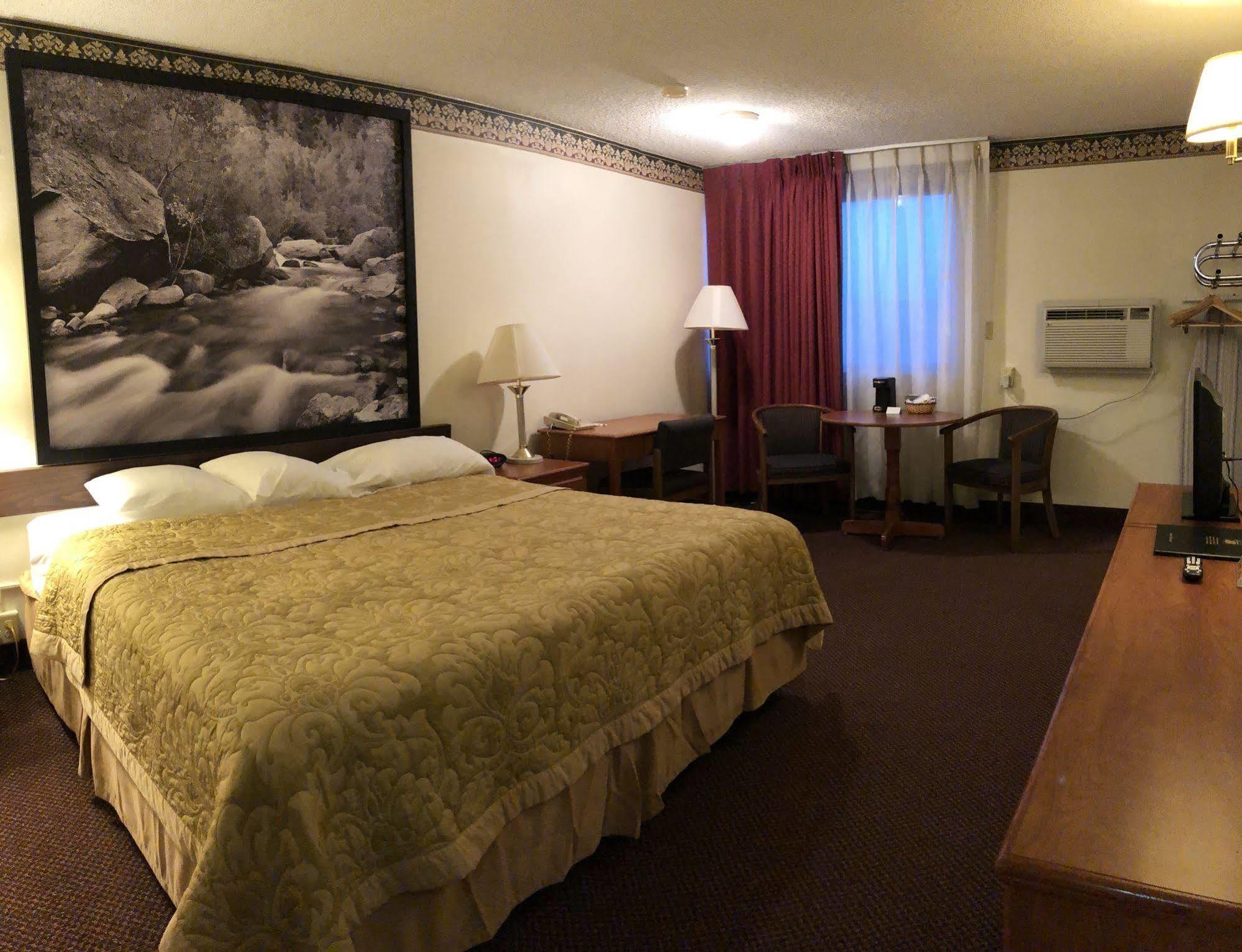Hotel Super 8 By Wyndham Laramie Esterno foto